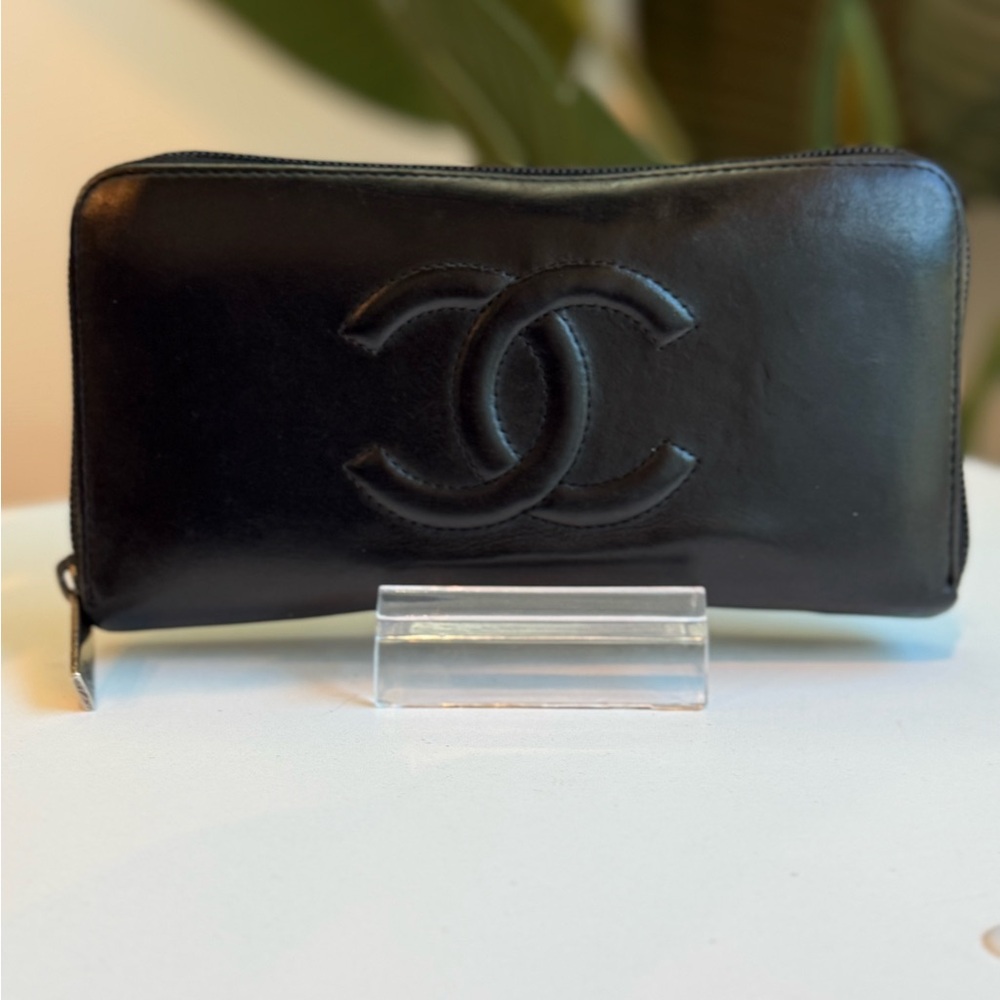 Chanel ‘Chanel Coco Mark Long Wallet’
